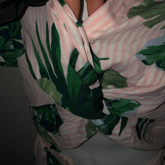 DONATED! Forever 21 Matching floral outfit - Picture 6 of 14